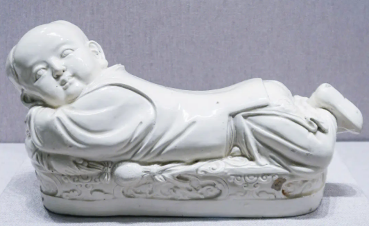 2023年下半年教师资格证考试《初中美术》题(考生回忆版)(图1) 2023年下半年教师资格证考试《初中美术》题(考生回忆版)(图1)